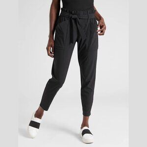 Athleta Black Skyline Pant II Joggers Size 12